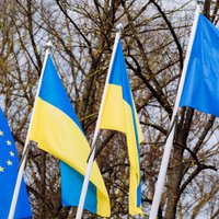 Еврокомиссия рекомендовала признать Украину и Молдову кандидатами в члены ЕС