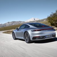 Jaunās paaudzes 'Porsche 911' – jaudīgāks, ātrāks un digitālāks