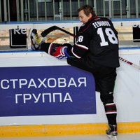 CSKA hokeja klubs Špenglera kausam piesaka 44 gadus veco Fjodorovu