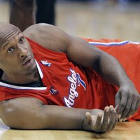 Bijusī NBA zvaigzne Odoms pārcietis 12 insultus un sešas sirdstriekas