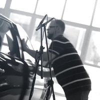 Video: Ar 'Infiniti' automobiļu skaņām rada mūziku