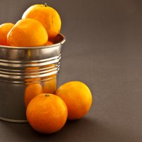 Video pamācība: Kā sagriezt apelsīnu filejas