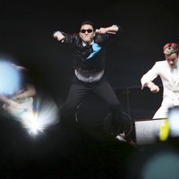 Gangnam Style дошел до миллиарда