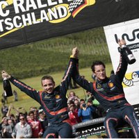 No avārijas līdz uzvarai - Tjerī Nevils triumfē WRC Vācijas rallijā