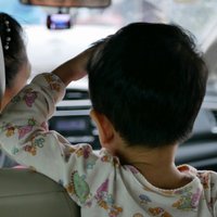 28% vecāku ļauj bērniem automašīnā neizmantot speciālo sēdeklīti