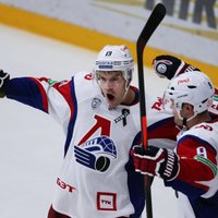 Sprukts gūst pirmos vārtus šajā KHL sezonā