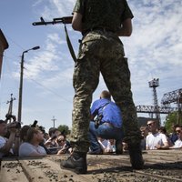 Slovjanskā separātisti apšauda skolu un dzīvojamos namus, vēsta Ukrainas mediji