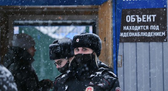 В России по террористическим статьям задержали двух школьниц. Против одной из них возбудили уголовное дело