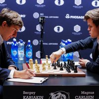 Матч за шахматную корону: Карлсен обыграл Карякина и сравнял счет