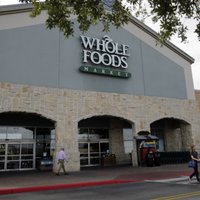 'Amazon' par 12,2 miljardiem eiro iegādāsies veikalu tīklu 'Whole Foods'