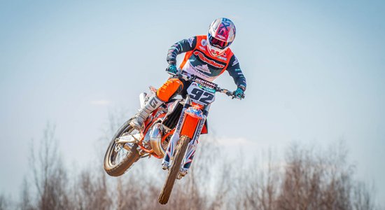 Motokrosists Macuks trešo reizi karjerā kļūst par Latvijas čempionu prestižajā MX1 klasē