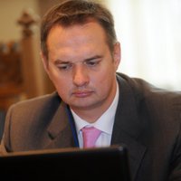 Радзевич ограничит параллельные мероприятия 16 марта