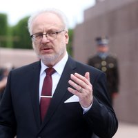Президент Латвии: преступления коммунистического геноцида не имеют срока давности