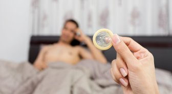 Выпущен самый маленький презерватив в мире