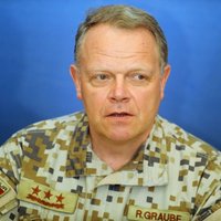 Граубе: Латвия сама по себе — база НАТО