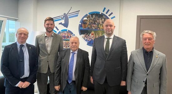 Iespēja gan treneriem, gan spēlētājiem – Latvijas un Itālijas volejbola federācijas uzsāk savstarpēju sadarbību