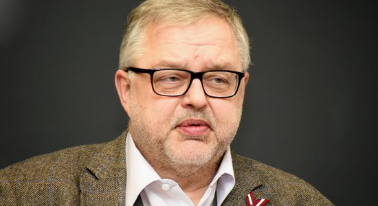Andris Vilks atstāj LNB direktora amatu; KM izsludina atklātu konkursu