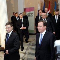 Домбровскис: на Северном форуме лидеры стран слушают экспертов