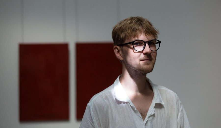 Andras Kalinin’s contemporary art exhibition ‘White Hall’ will be opened in Riga