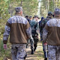 В латвийские школы вернется военная подготовка: как это будет выглядеть?