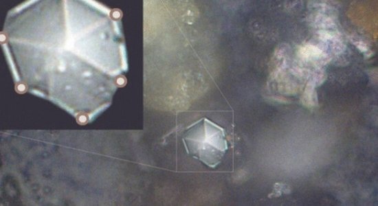 Čeļabinskas meteorīta putekļos atrod iepriekš neredzētus kristālus