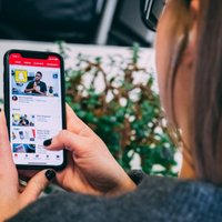 'Snapchat', 'Youtube' un prasme saskatīt viltus ziņas – kāda ir jauniešu medijpratība Latvijā