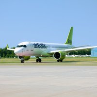 "Летели совсем другим бортом". airBaltic – о чужих самолетах на рейсах и планах купить новые аэробусы