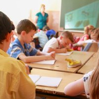 В рижских школах начали учебу 783 ребенка с Украины