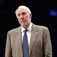 Medijs: 'Nets' izskatīs iespēju nolīgt titulēto Popoviču galvenā trenera amatā
