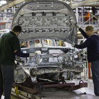 'Jaguar Land Rover' plāno rūpnīcu Austrumeiropā