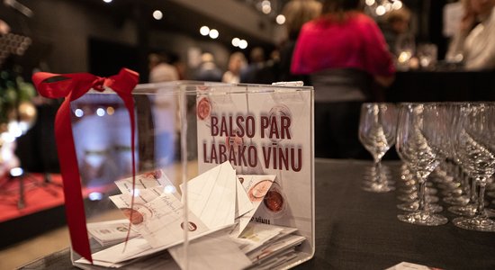 Latvijas vīndaru skatē noskaidroti iecienītākie vīni
