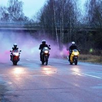 Video: motociklistu sveiciens Latvijai