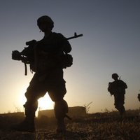 Cilvēku meklē 'Maxima' drupās; atrod - Afganistānā