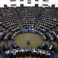 Beļģijas policija aizturējusi Eiropas Parlamenta viceprezidenti