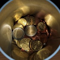 Исследование Swedbank: коронавирус ударил по финансовому положению латвийцев