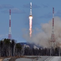 ВИДЕО: С космодрома Восточный в присутствии Путина запущена первая ракета