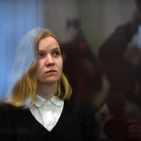 Par Krievijas Z blogera slepkavību sievietei piespriež 27 gadu cietumsodu; sods arī Strelkovam