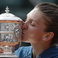 Šosezon brangākā pelnītāja WTA — sieviešu tenisa līdere Halepa
