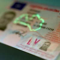 CSDD: выдаваемые в Латвии водительские права соответствуют международным нормам