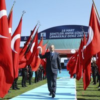 Эрдоган призвал турок ответить "жестокой фашистской" Европе