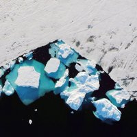 Grenlandes ledāji kūst neplānoti strauji, ziņo pētnieki
