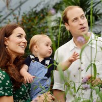 Britu princis Džordžs svin pirmo dzimšanas dienu