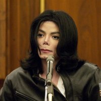 Телохранитель Майкла Джексона ответил на обвинения артиста в педофилии