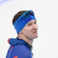 Олимпийский чемпион: российские хоккеисты разрушили девиз "Одна страна — одна команда"