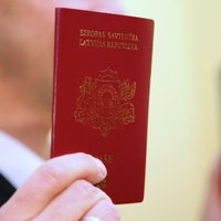 Латвийцы не горят желанием указывать национальность в паспорте