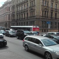 Транспортные пробки в Риге усилились: как столица Латвии выглядит на фоне Таллина и Вильнюса