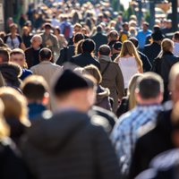 Исследование: Латвии нужно 35 000 новых работников, иначе роста экономики не будет