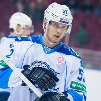 Bārtulis un Sotnieks neglābj komandas no minimāliem zaudējumiem KHL spēlēs