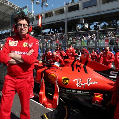 No 'Ferrari' F-1 komandas vadītāja amata atkāpjas Binoto