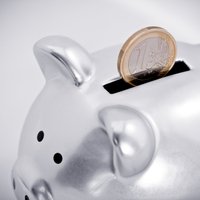 В Swedbank и Rigensis bank заметно сократился объем привлеченных вкладов